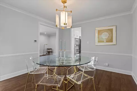 Dining - 610 Drexel Ave, Glencoe, IL 60022 photo 2 of 2