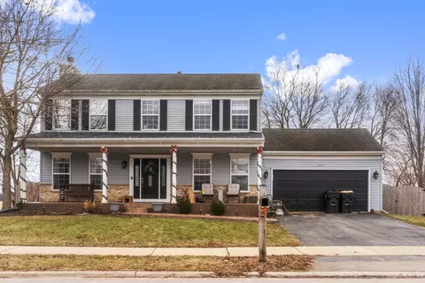 1411 Chestnut Ln, Yorkville, IL 60560