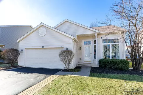 170 Cherrywood Ct, Romeoville, IL 60446