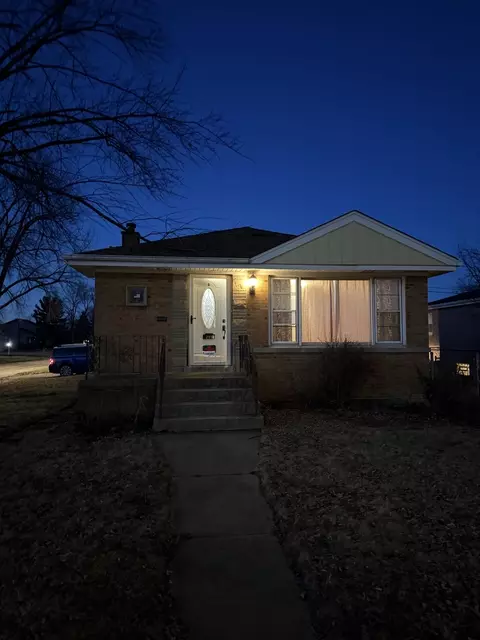 291 W Sauk Trl, Chicago Heights, IL 60411