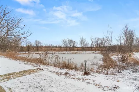 View/Area - 1011 Reserve Dr, Elgin, IL 60124 photo 1 of 1