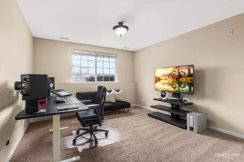 Other - 1011 Reserve Dr, Elgin, IL 60124 photo 4 of 5
