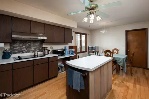 Kitchen - 249 Surrey Rd, Bartlett, IL 60103 photo 1 of 2