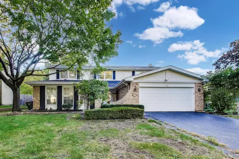 1110 S Plum Tree Ln, Palatine, IL 60067