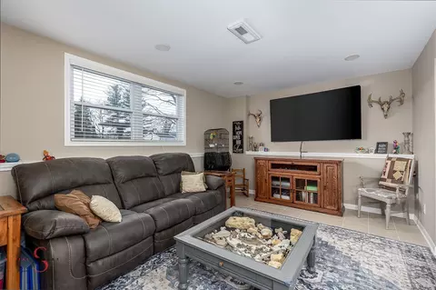 Other - 4 Maplewood Ln, Ottawa, IL 61350 photo 1 of 4