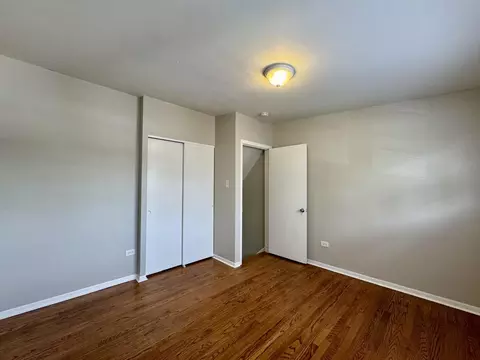 Bedroom - 14401 Kolin Ave, Midlothian, IL 60445 photo 9 of 9
