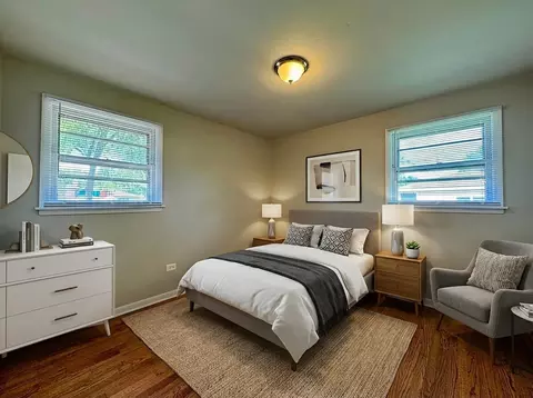 Bedroom - 14401 Kolin Ave, Midlothian, IL 60445 photo 1 of 9