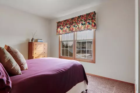 Bedroom - 8 Minks Ct, Bloomington, IL 61704 photo 7 of 8
