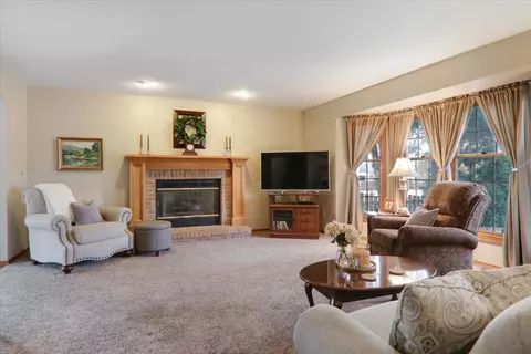 Living - 8 Minks Ct, Bloomington, IL 61704 photo 1 of 1