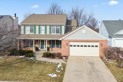 Exterior - 8 Minks Ct, Bloomington, IL 61704 photo 2 of 6