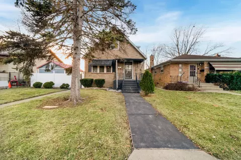 14446 Des Plaines St, Harvey, IL 60426