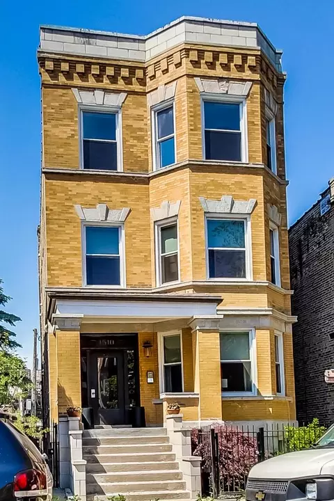 1510 W Bryn Mawr Ave #2, Chicago, IL 60660
