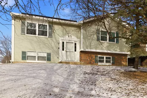 304 Jonquil Ct, Aurora, IL 60504
