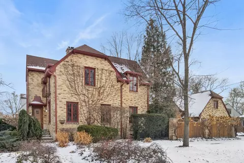 568 Burton Ave, Highland Park, IL 60035