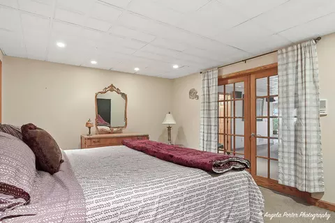 Bedroom - 1801 Anthony Ln, Mchenry, IL 60051 photo 9 of 9