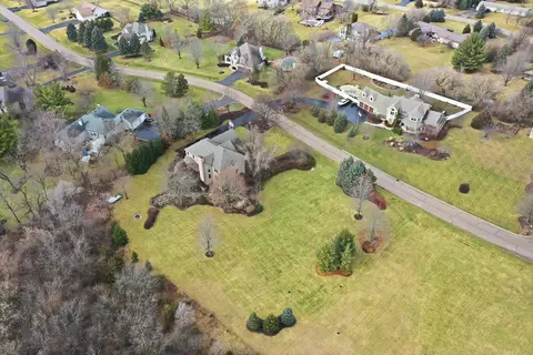 View/Area - 1801 Anthony Ln, Mchenry, IL 60051 photo 8 of 10
