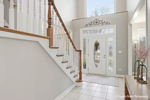 Entry Way - 1801 Anthony Ln, Mchenry, IL 60051 photo 1 of 7