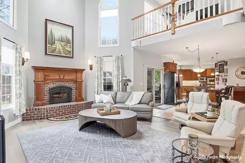Living - 1801 Anthony Ln, Mchenry, IL 60051 photo 1 of 6