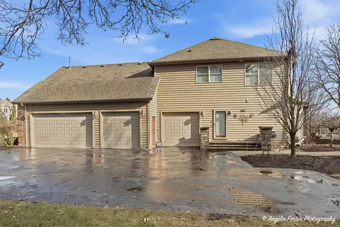 Other - 1801 Anthony Ln, Mchenry, IL 60051 photo 12 of 13