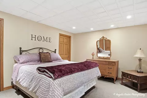 Bedroom - 1801 Anthony Ln, Mchenry, IL 60051 photo 8 of 9
