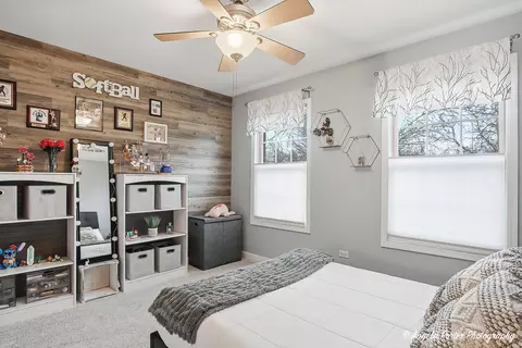 Bedroom - 1801 Anthony Ln, Mchenry, IL 60051 photo 7 of 9