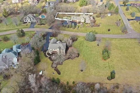 View/Area - 1801 Anthony Ln, Mchenry, IL 60051 photo 9 of 10