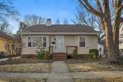 1003 W William St, Champaign, IL 61821