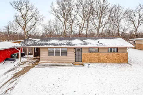 128 Algonquin St, Park Forest, IL 60466