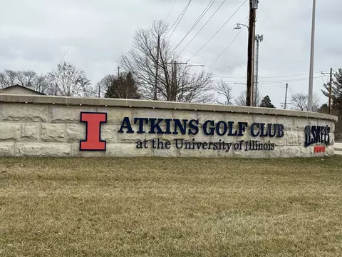 2718 River Birch Ln, Urbana, IL 61802