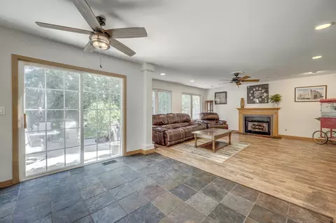 Living - 1966 Congrove Dr, Aurora, IL 60503 photo 5 of 5