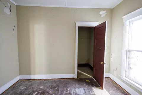 Bedroom - 427 S Chicago Ave, Kankakee, IL 60901 photo 8 of 18