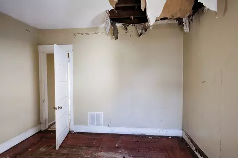 Bedroom - 427 S Chicago Ave, Kankakee, IL 60901 photo 16 of 18