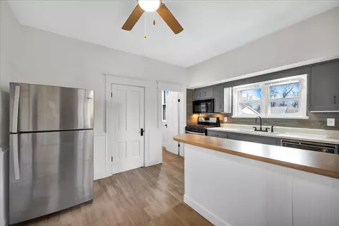 Kitchen - 449 N 3rd Ave, Canton, IL 61520 photo 2 of 2