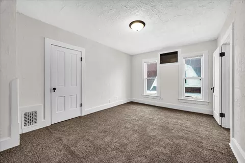 Bedroom - 449 N 3rd Ave, Canton, IL 61520 photo 5 of 8
