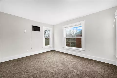 Bedroom - 449 N 3rd Ave, Canton, IL 61520 photo 7 of 8