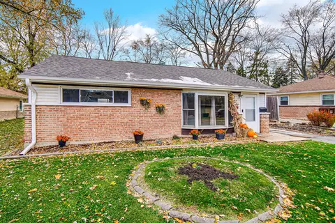 245 Miami St, Park Forest, IL 60466