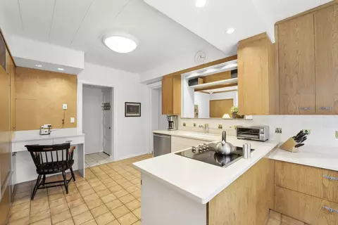 Kitchen - Undisclosed, River Forest, IL 60305 photo 1 of 4