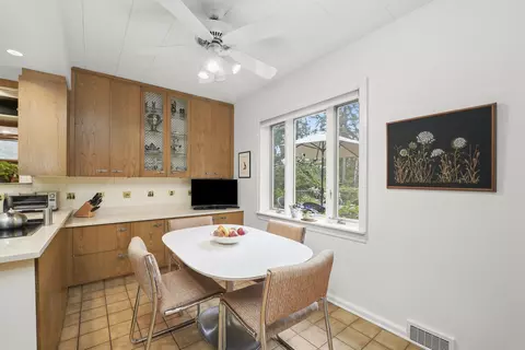 Kitchen - Undisclosed, River Forest, IL 60305 photo 4 of 4