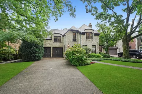 Exterior - Undisclosed, River Forest, IL 60305 photo 14 of 15