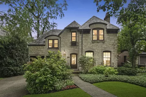 Exterior - Undisclosed, River Forest, IL 60305 photo 3 of 15