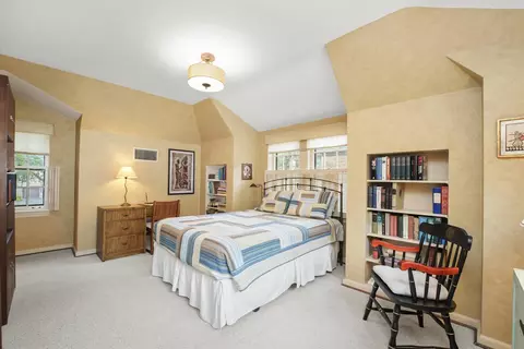 Bedroom - Undisclosed, River Forest, IL 60305 photo 4 of 7