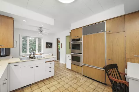 Kitchen - Undisclosed, River Forest, IL 60305 photo 3 of 4