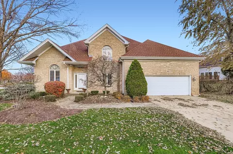 845 Harmon Blvd, Hoffman Estates, IL 60169