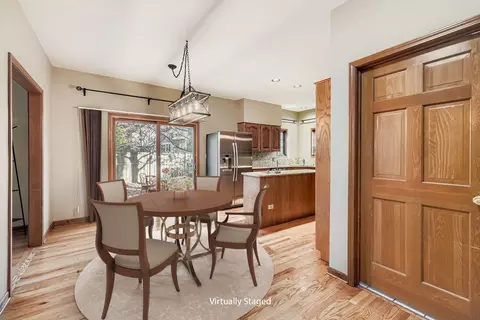 Dining - 845 Harmon Blvd, Hoffman Estates, IL 60169 photo 2 of 2