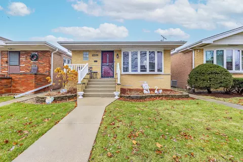 6928 W 63rd Pl, Chicago, IL 60638