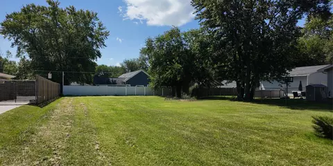 2408 Chestnut St, Joliet, IL 60435