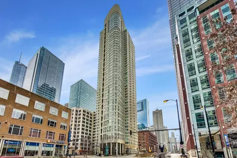 345 N Lasalle Dr #1607, Chicago, IL 60654