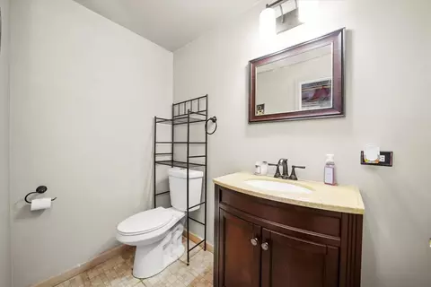 Bath - 338 Timber Dr, Harvard, IL 60033 photo 4 of 4
