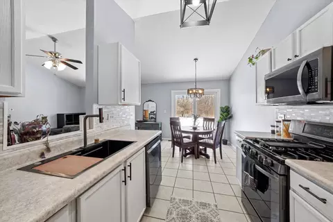 Kitchen - 338 Timber Dr, Harvard, IL 60033 photo 3 of 3