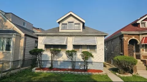 10549 S Eggleston Ave, Chicago, IL 60628